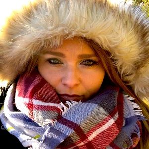 Meet your Posher, Mariana